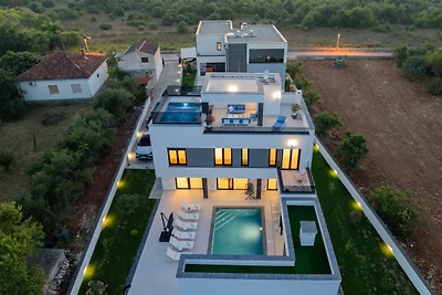 Villa Elena