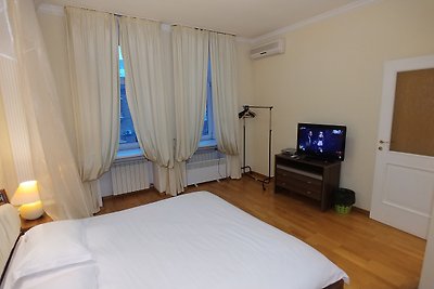 Two bedrooms. Lux. 20 Shota