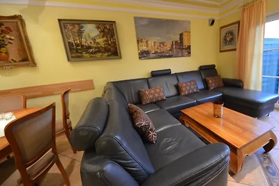 Grosses Reethaus 17c "Dünenrose"