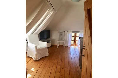 Luxuriöses Ferienhaus Room No. 7