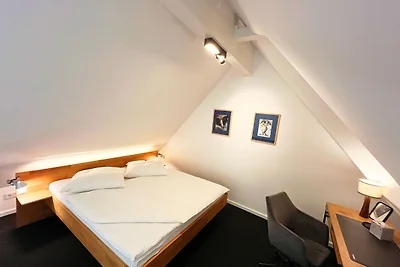 Studio Karl Oppermann