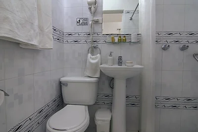 HOSTAL AVENIDA CRUCERO Appartement