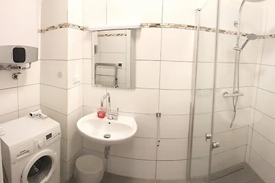 2-SZ, zentrales, helles Apartment