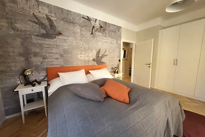 Orange Flat