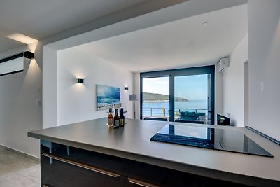 Sea Wave Apartment