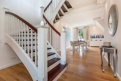 Ostseebad Sellin, Rügen, Villa