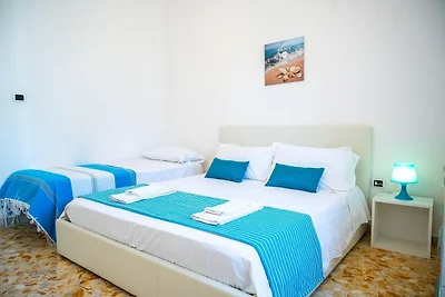 Villetta Pina 50 metri da spiaggia