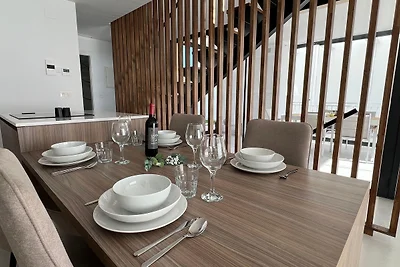 7LakesVilla with Heated Pool