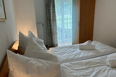 Gabi mit Pool und Sauna