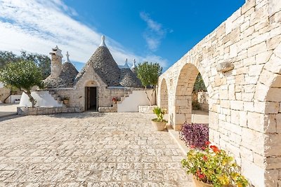 Trullo Suenn mit pool