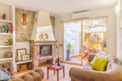 Mallorca traditional townhouse