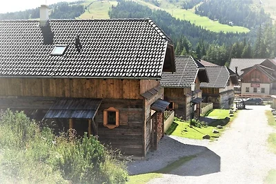 Ski in – Ski out Almchalet am
