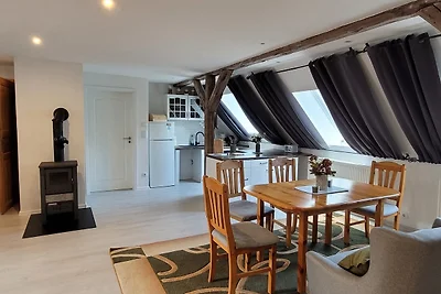 geraümige Wohnung im Grünen