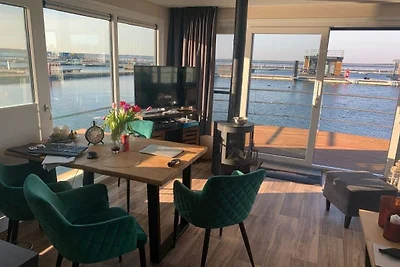 Casa su barca Vacanza single Görlitz