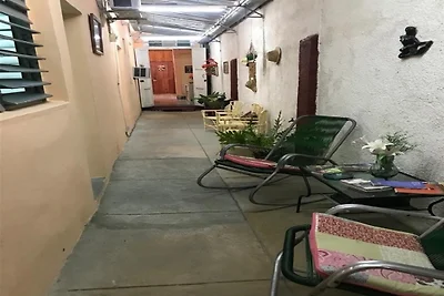 HOSTAL COLONIAL SR. RIVERO Y SRA.