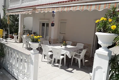 Mile Ferienhaus excellent location