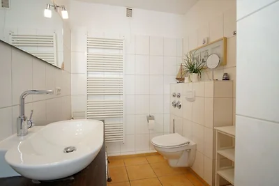 "Strandhotel Heiligenhafen"