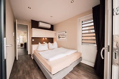 Casa su barca Vacanza single Görlitz