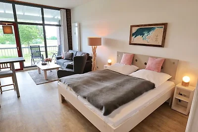 Huk's 22 - Aurora Vista - ABC541