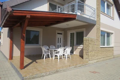 4+2 féröhelyes apartman