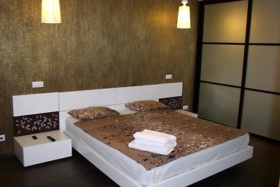 One bedroom. Lux. 42.Shota