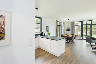 Reetdachhaus Seerose