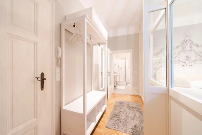 White Flat