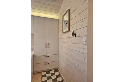 Helles Tiny House im Grünen (402)