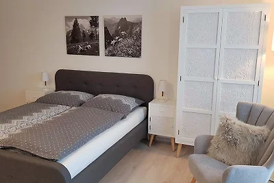 VILLA BERGAUF, Studio Apartment