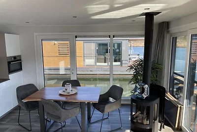 Casa su barca Vacanza single Görlitz