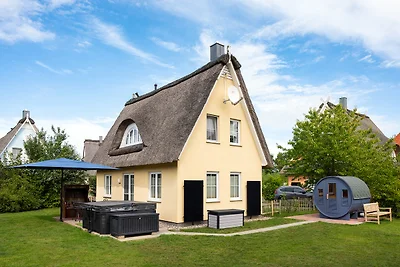 A 12 Premium Reethaus Elster mit