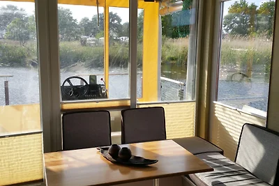 Traumhaus auf dem Wasser –