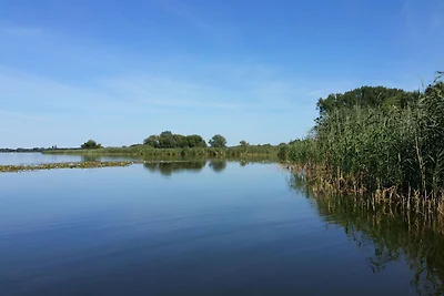 Hausboot, schwimmendes Ferienhaus