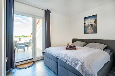 Nr. 5 Bernuthsfeld mit Loggia