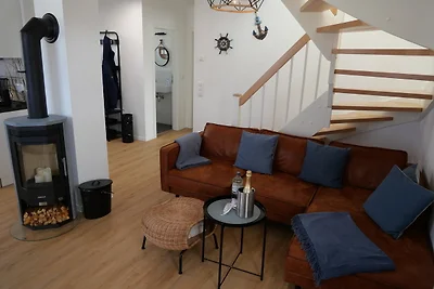 neben Wismar FH"FaJuKa" Strandnah