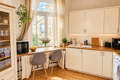 Velmora Boutique Suites: Cozy