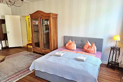 App. 2 - Café 28 & Pension am