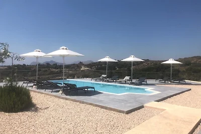 LUXERY Villa ''Alana''