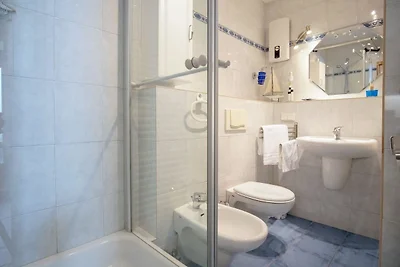 "Vier Jahreszeiten", Haus IV