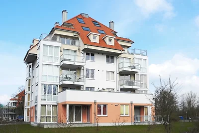 Leuchtturm 12 - Grossenbrode