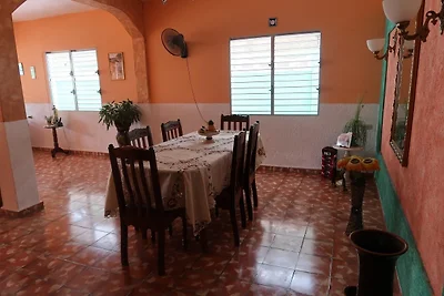 Hostal Iliana y Eduardo Appartement