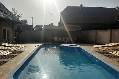 4+2 féröhelyes apartman