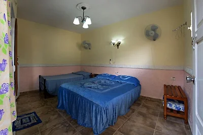 Hostal Odalys y Javier Appartement