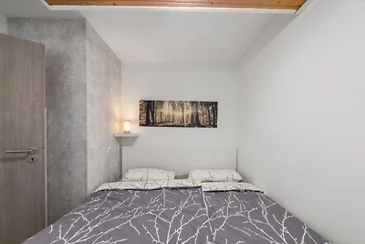 Apartment 610