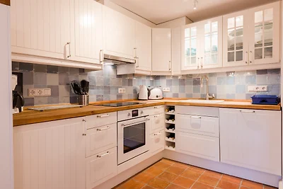 Deichhaus am Greetsieler Hafen /