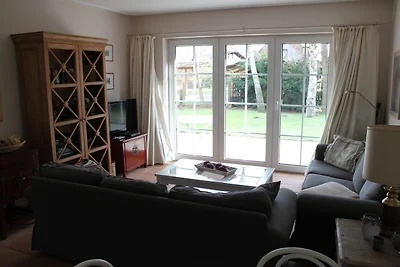 "Achtern Diek" (Doppelhaushälfte)