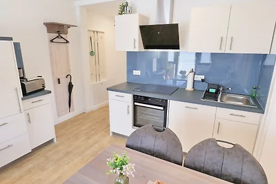 Sonnendeck No. 11 - Aurora Vista -