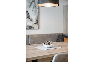 Falkners Five - Apartment four