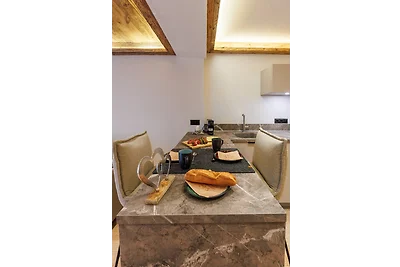 Apartment 6 - Reh