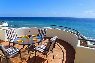 PENTHOUSE BERMUDA BEACH 3